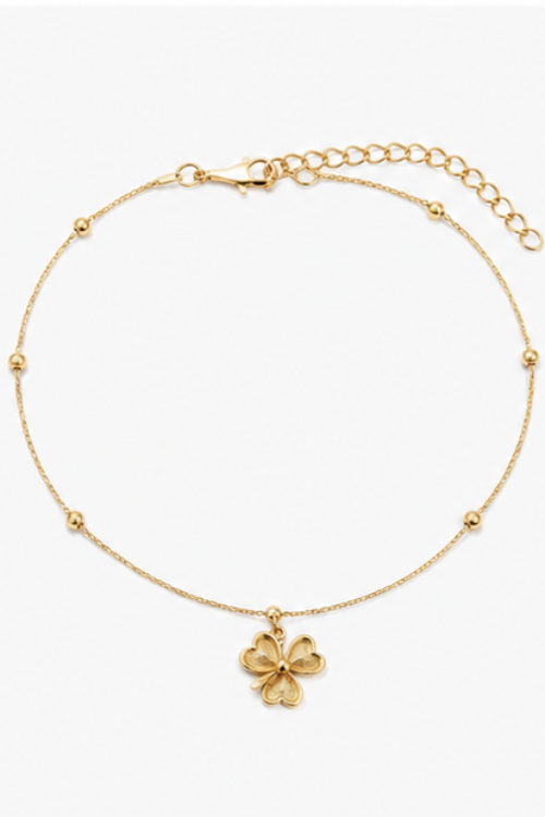The Lucky Clover Stainless Steel Satellite Bracelet – Delicate Three-Leaf Gold Wrist-Wear